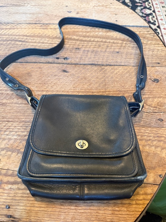 Coach Handbags - Coach Vintage Rambler's Legacy Bag